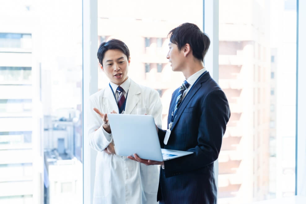 事務長アウトソーシング